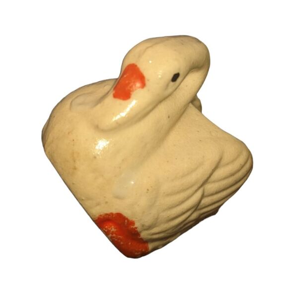 Vintage ceramic miniature swan Japan - Picture 2 of 8